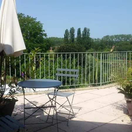 Hôtel-restaurant Côté Rivage Hotel Badefols-sur-Dordogne
