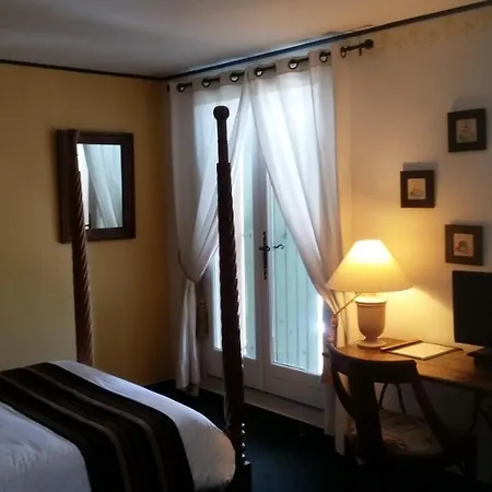 Logis-hotel Cote-rivage 3* Badefols-sur-Dordogne