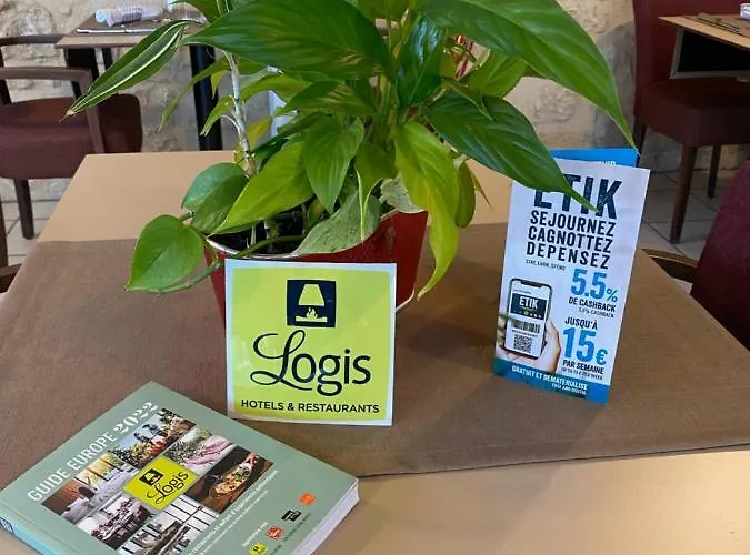 Logis-hotel Cote-rivage 都图河畔巴德弗尔斯