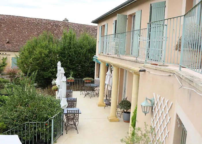 Logis-hotel Cote-rivage 3*