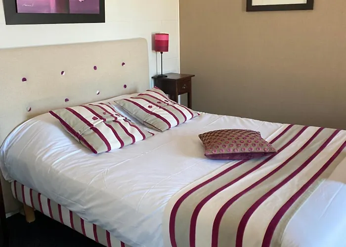 Logis-hotel Cote-rivage 3* Бадфоль-сюр-Дордонь