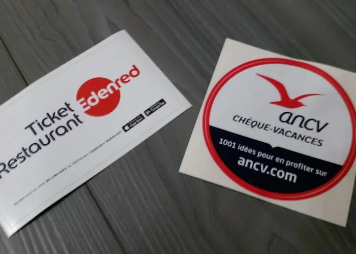 Logis-hotel Cote-rivage Hotel