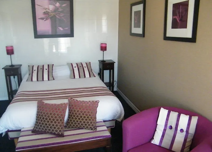 Отель Logis-hotel Cote-rivage 3*