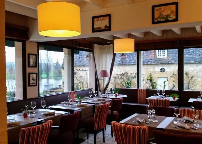 Logis-hotel Cote-rivage 酒店 都图河畔巴德弗尔斯