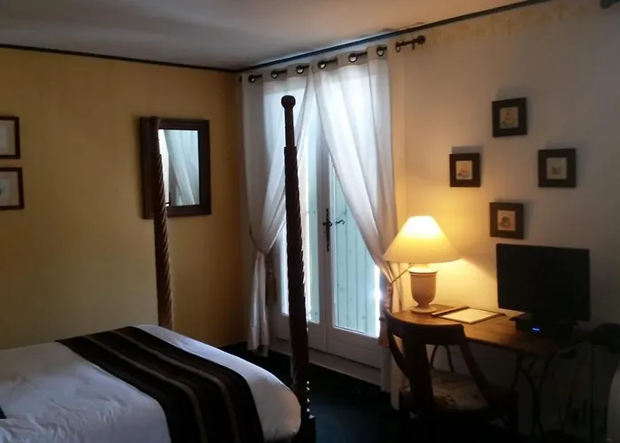 Logis-hotel Cote-rivage 3* Badefols-sur-Dordogne